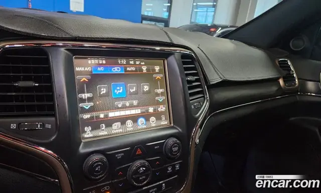 Jeep Cherokee 2017 3.6 автомат (гидро), миниатюра 10