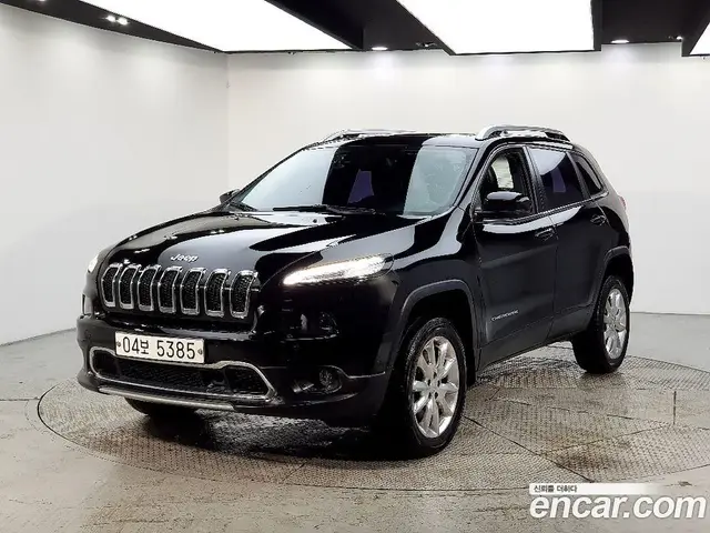 Jeep Cherokee 2017 2.2 автомат (гидро), миниатюра 1