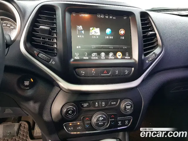 Jeep Cherokee 2017 2.2 автомат (гидро), миниатюра 11