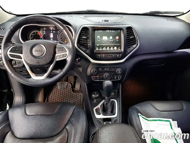 Jeep Cherokee 2017 2.2 автомат (гидро), миниатюра 5