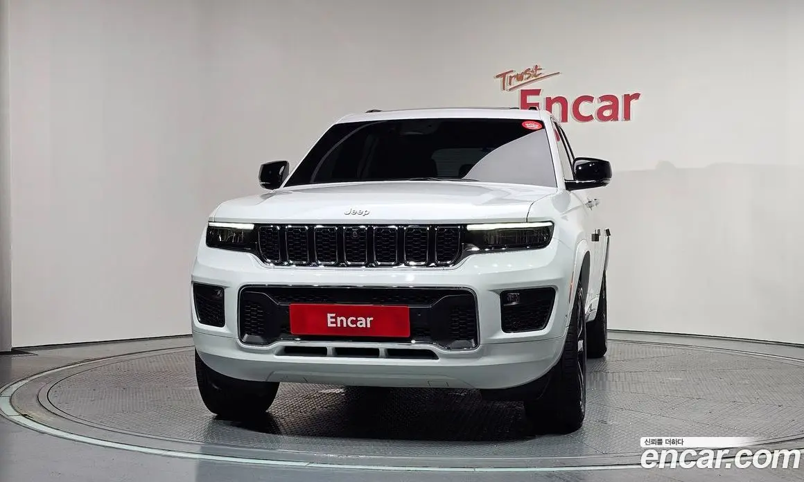 Jeep Cherokee 2023 3.6 автомат (гидро), фото 3