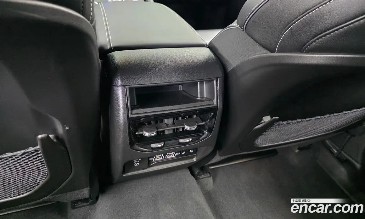 Jeep Cherokee 2023 3.6 автомат (гидро), фото 34