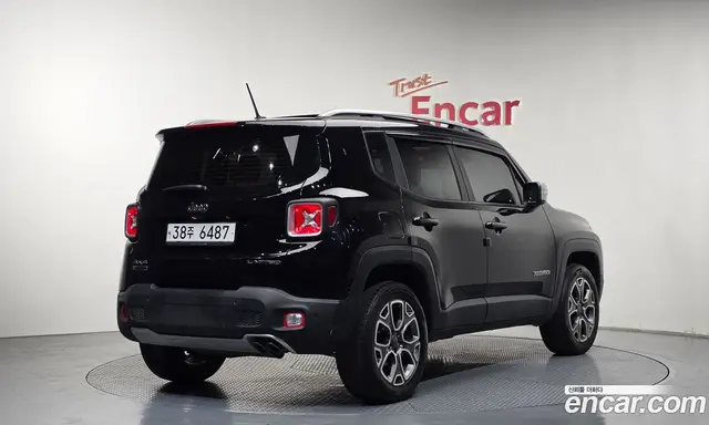 Jeep Renegade 2017 2.0 автомат (гидро), миниатюра 2 Jeep Renegade 2017 2.0 автомат (гидро), миниатюра 2