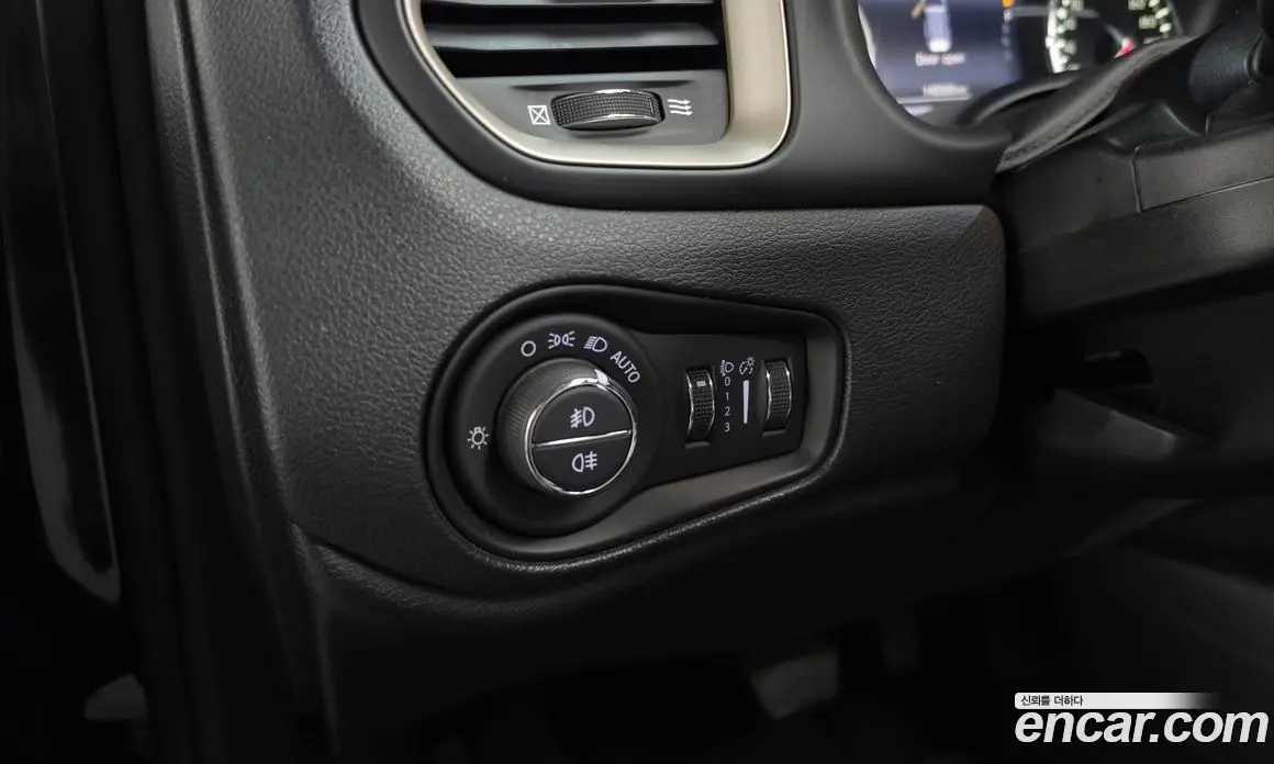 Jeep Renegade 2017 2.0 автомат (гидро), фото 13 Jeep Renegade 2017 2.0 автомат (гидро), фото 13