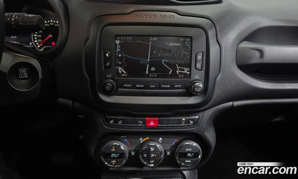 Jeep Renegade 2017 2.0 автомат (гидро), фото 14 Jeep Renegade 2017 2.0 автомат (гидро), фото 14