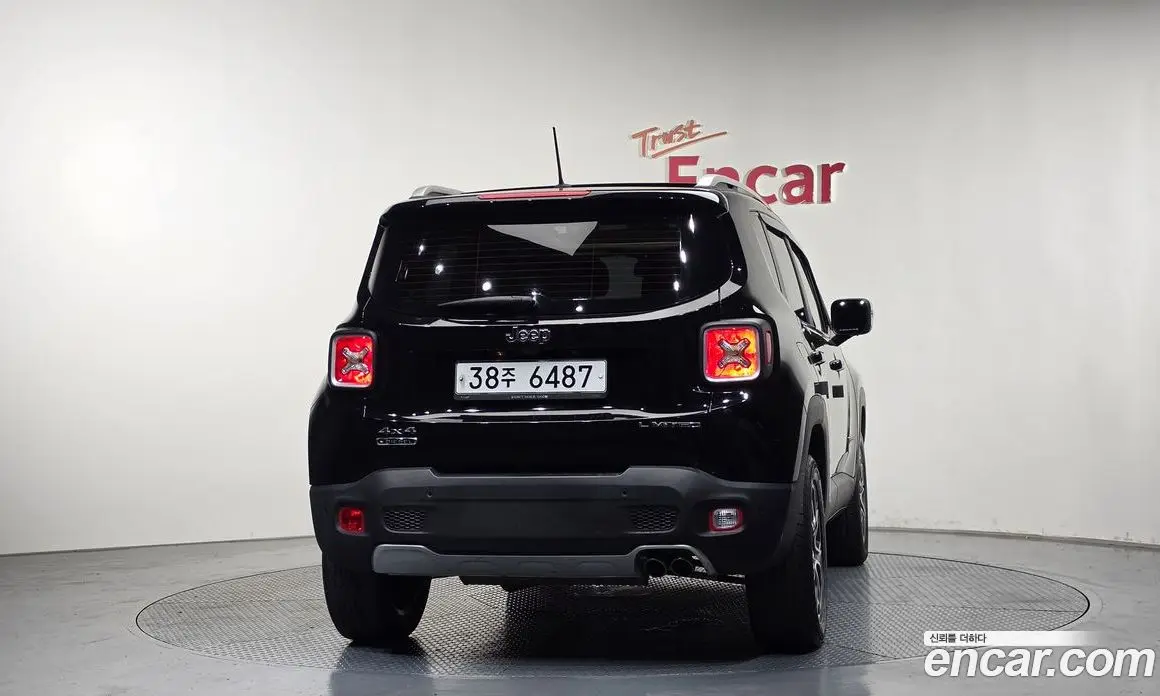 Jeep Renegade 2017 2.0 автомат (гидро), фото 4 Jeep Renegade 2017 2.0 автомат (гидро), фото 4