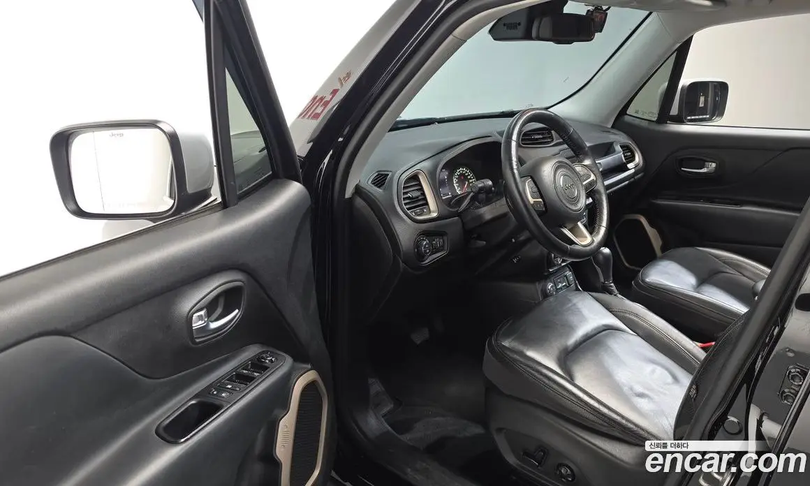 Jeep Renegade 2017 2.0 автомат (гидро), фото 10 Jeep Renegade 2017 2.0 автомат (гидро), фото 10