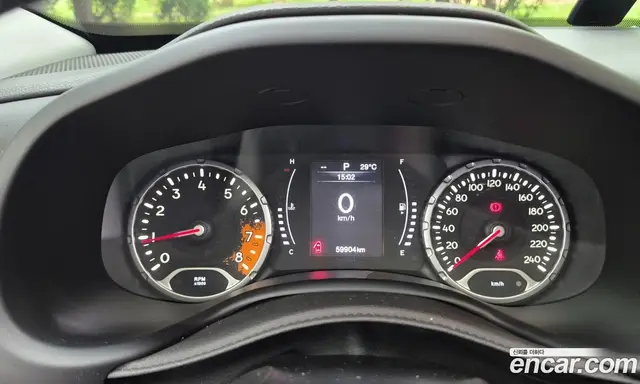 Jeep Renegade 2017 2.4 автомат (гидро), миниатюра 3