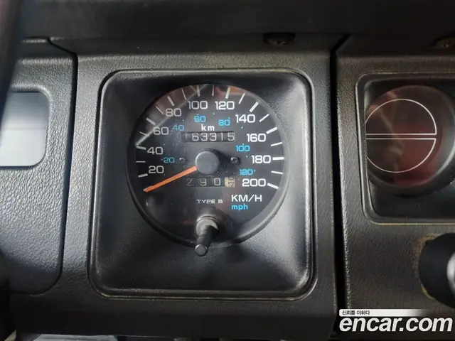 Jeep Wrangler 1992 4.0 механика, миниатюра 8