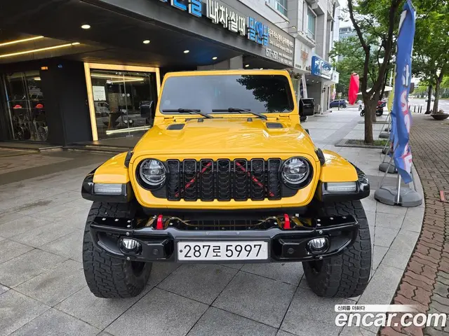 Jeep Wrangler 2021 2.0 автомат (гидро), миниатюра 3