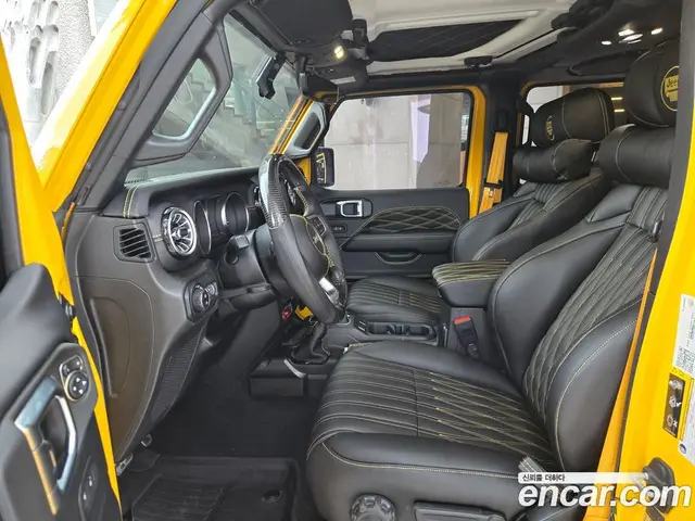 Jeep Wrangler 2021 2.0 автомат (гидро), миниатюра 7