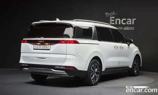 Kia Carnival 2022 3.5 автомат (гидро), миниатюра 2