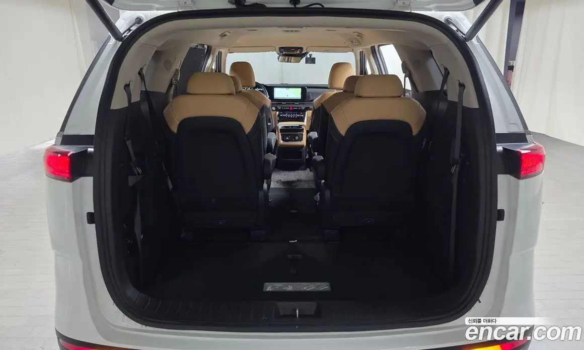 Kia Carnival 2022 3.5 автомат (гидро), фото 26