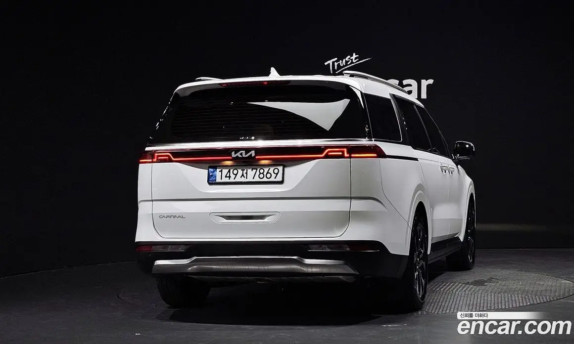 Kia Carnival 2023 2.2 автомат (гидро), фото 3
