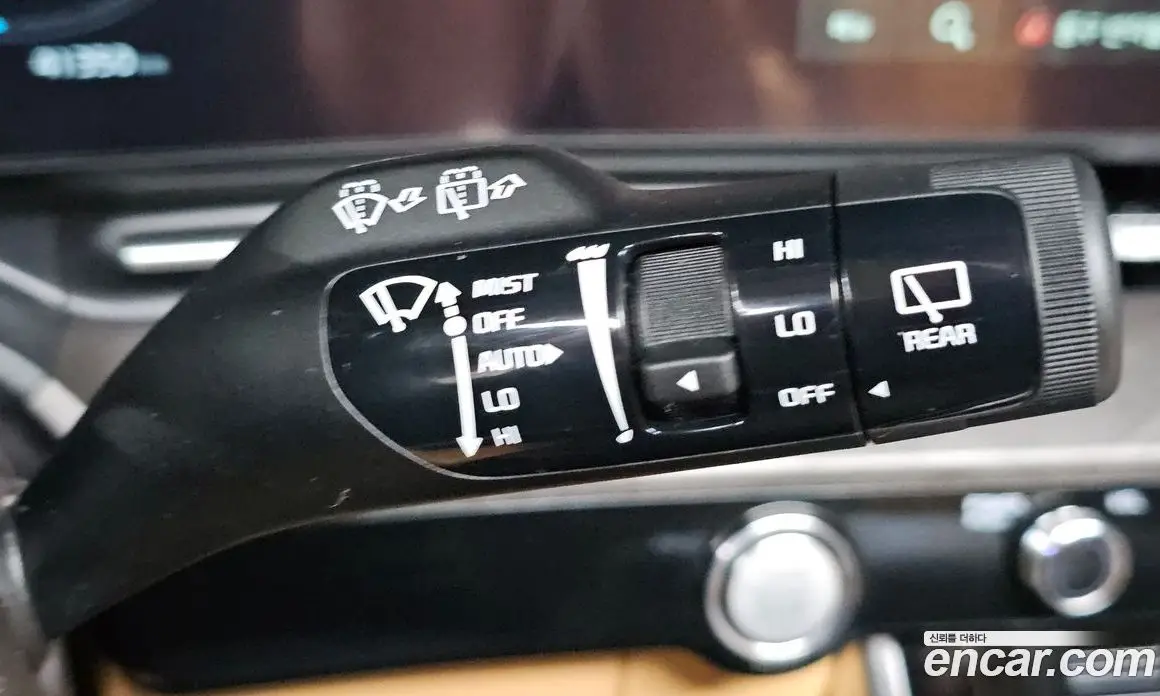 Kia Carnival 2023 2.2 автомат (гидро), фото 31