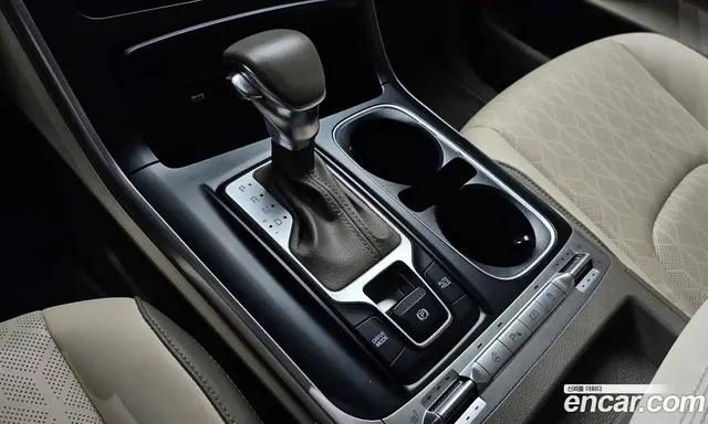 Kia Carnival 2023 2.2 автомат (гидро), миниатюра 12