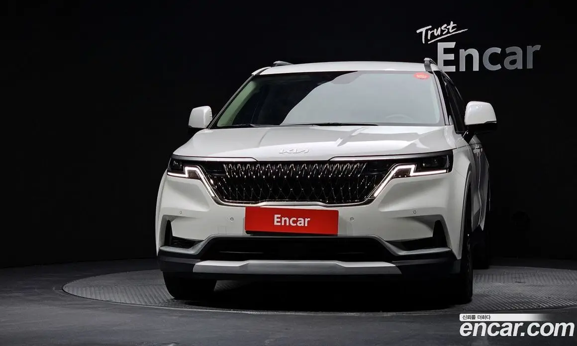 Kia Carnival 2023 2.2 автомат (гидро), фото 3