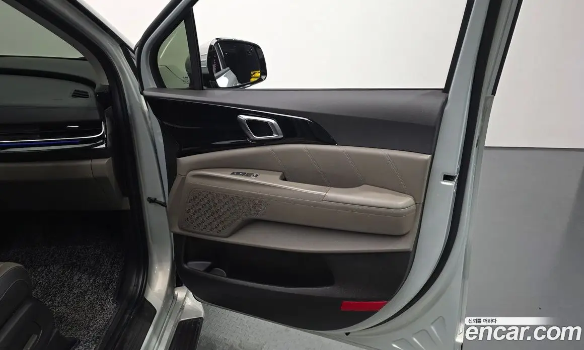 Kia Carnival 2024 2.2 автомат (гидро), фото 14