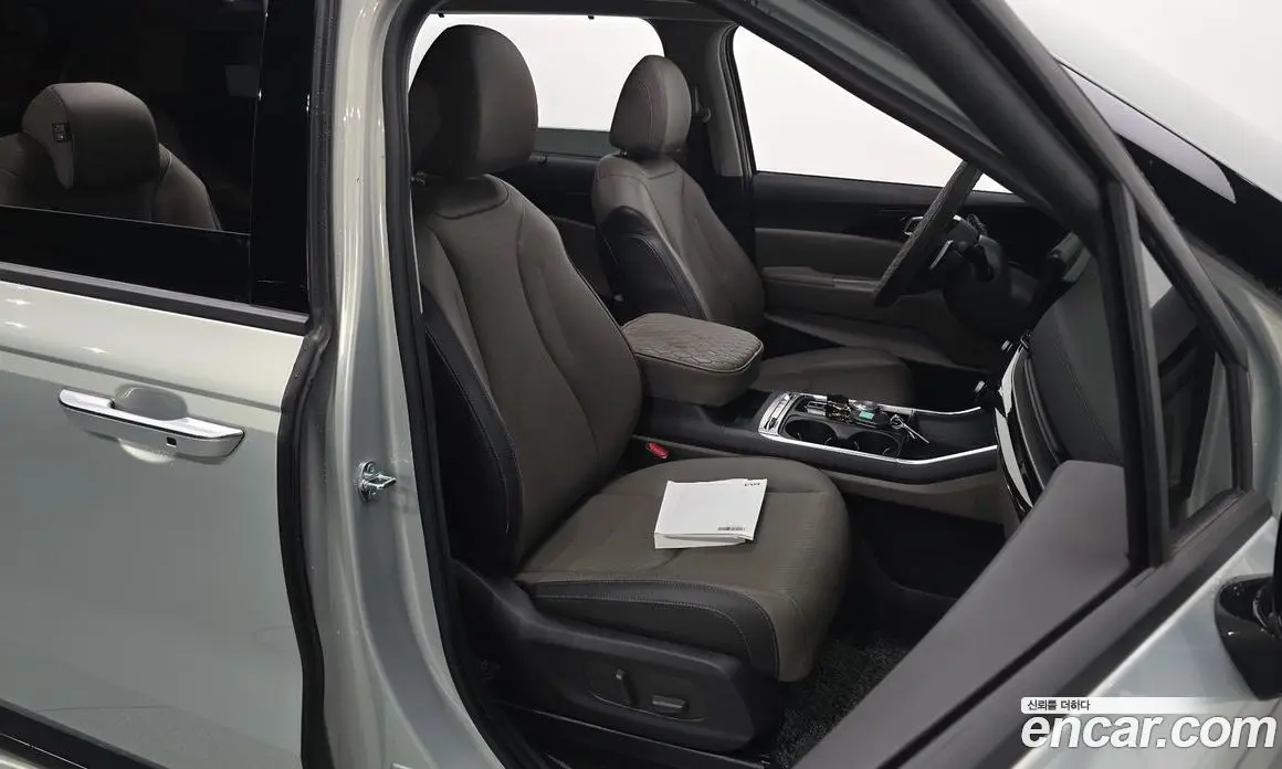 Kia Carnival 2024 2.2 автомат (гидро), фото 15