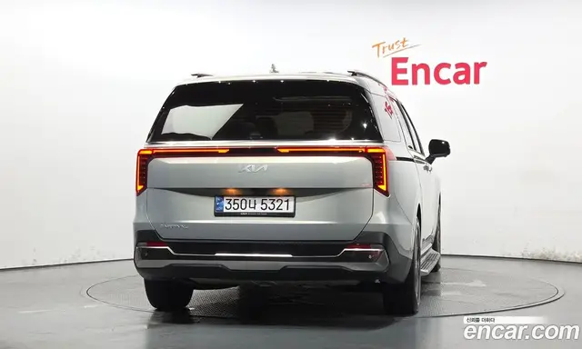 Kia Carnival 2024 2.2 автомат (гидро), миниатюра 3