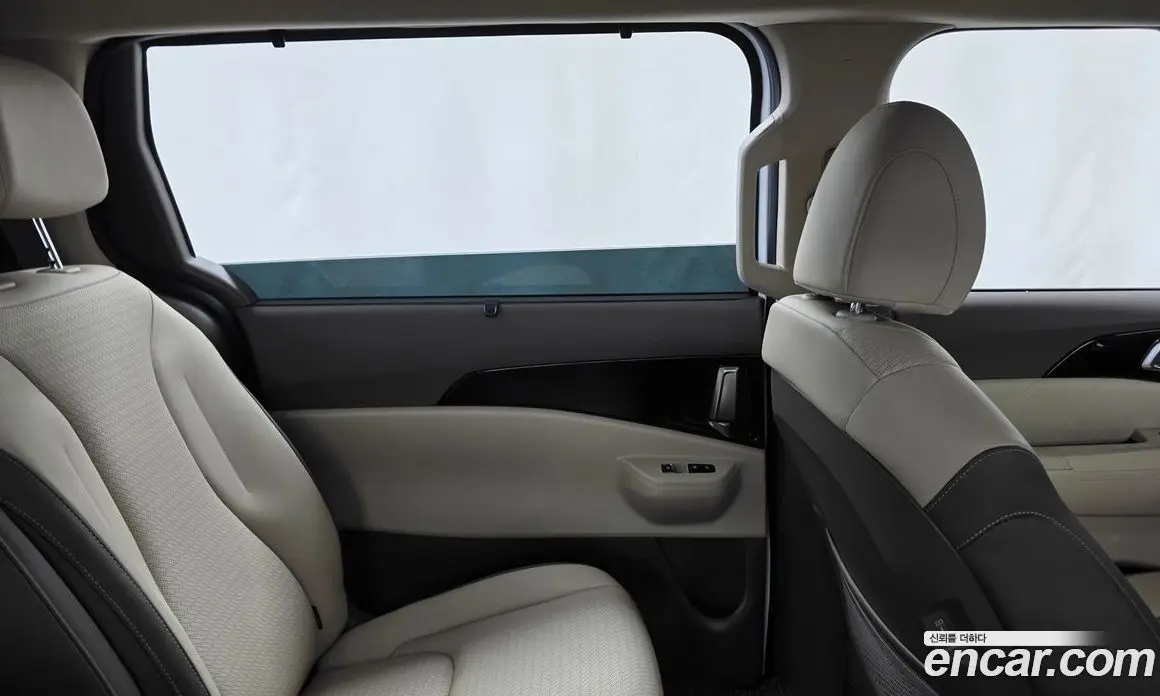 Kia Carnival 2024 3.5 автомат (гидро), фото 15