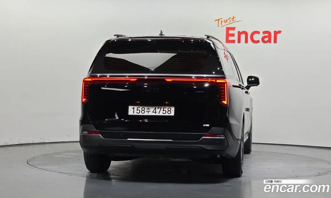 Kia Carnival 2025 1.6 автомат (гидро), фото 4