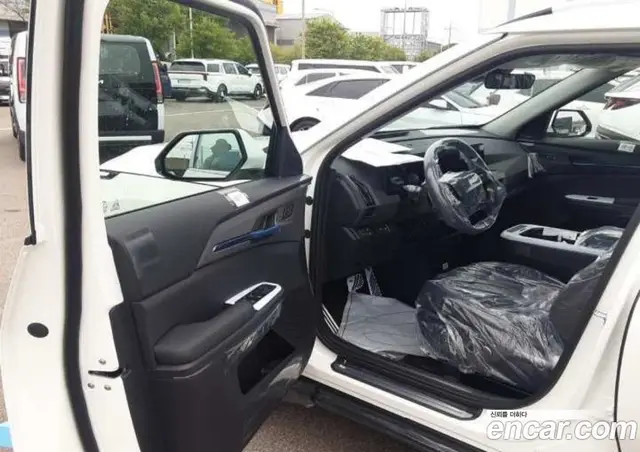 Kia EV5 2026 1.0 автомат (гидро), миниатюра 4