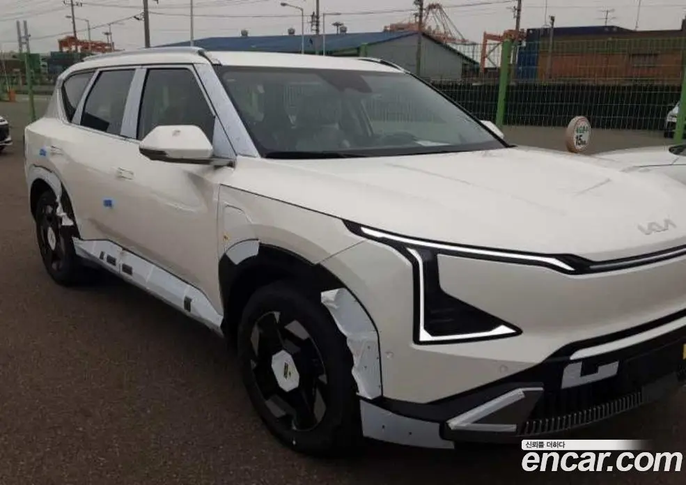 Kia EV5 2026 1.0 автомат (гидро), фото 8