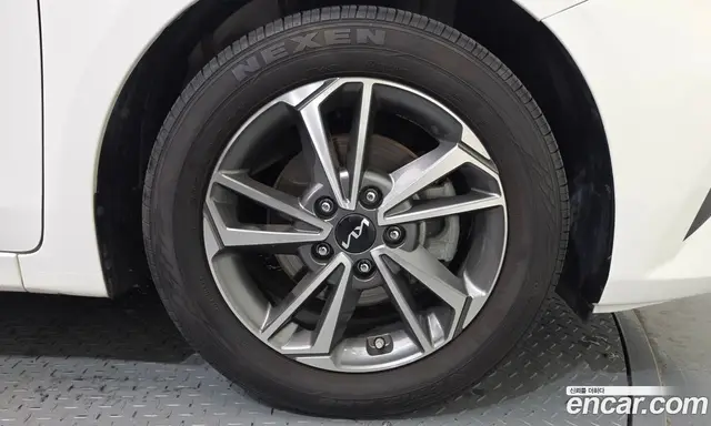 Kia K3 2024 1.6 автомат (гидро), миниатюра 7