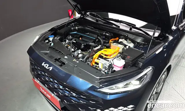Kia K8 2024 1.6 автомат (гидро), миниатюра 6