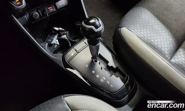 Kia Morning 2017 1.0 автомат (гидро), миниатюра 11