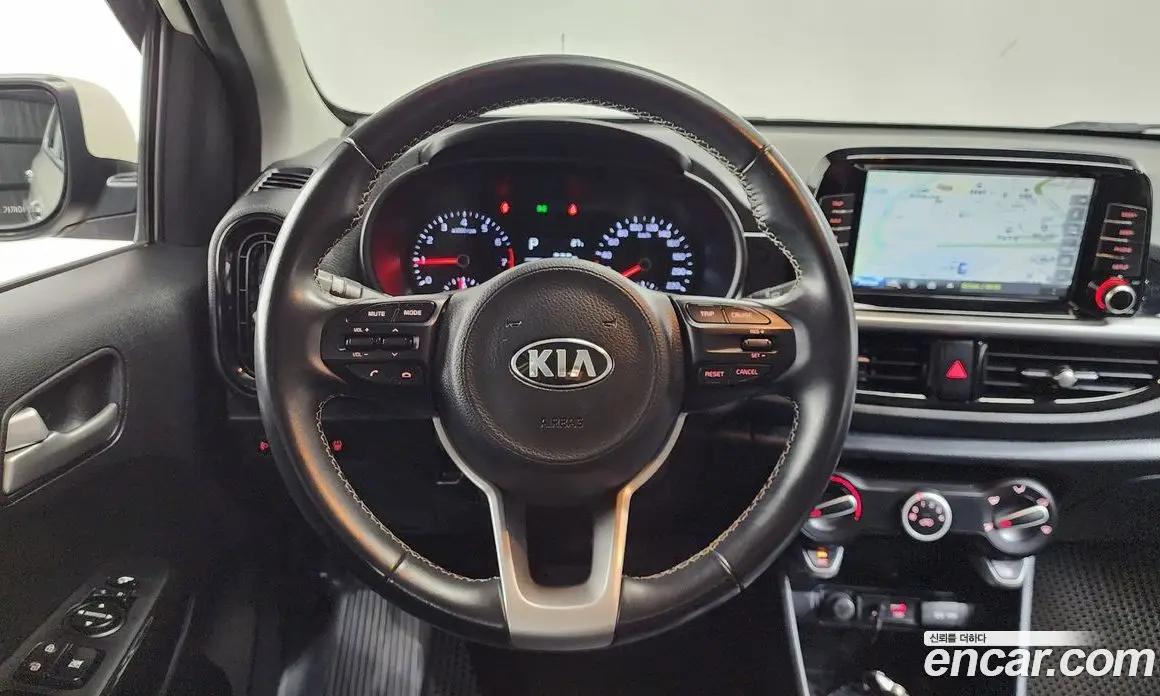 Kia Morning 2017 1.0 автомат (гидро), фото 17