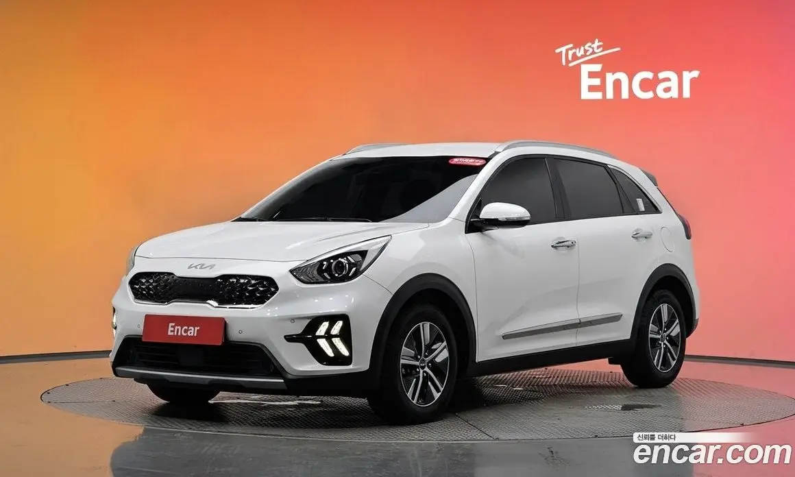 Kia Niro 2021 1.6 автомат (гидро), фото 30