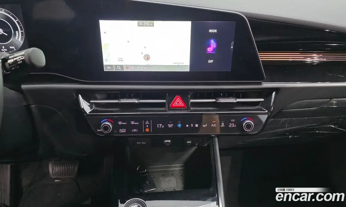 Kia Niro 2022 0.2 автомат (гидро), фото 19