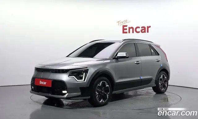 Kia Niro 2023 0.2 автомат (гидро), миниатюра 1