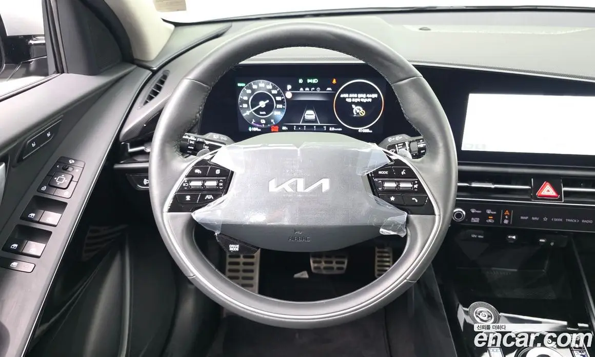 Kia Niro 2023 0.2 автомат (гидро), фото 14