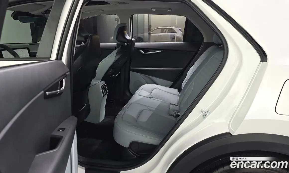 Kia Niro 2026 1.6 автомат (гидро), фото 15