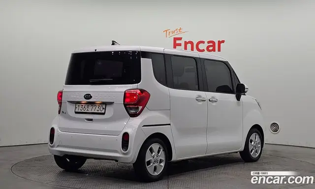 Kia Ray 2020 1.0 автомат (гидро), миниатюра 2