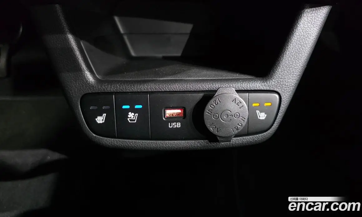 Kia Ray 2024 1.0 автомат (гидро), фото 25