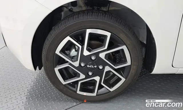 Kia Ray 2024 1.0 автомат (гидро), миниатюра 7