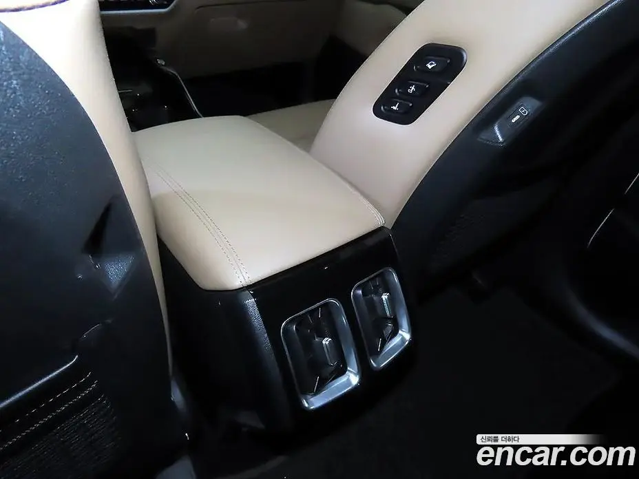 Kia Sorento 2024 2.5 автомат (гидро), фото 13