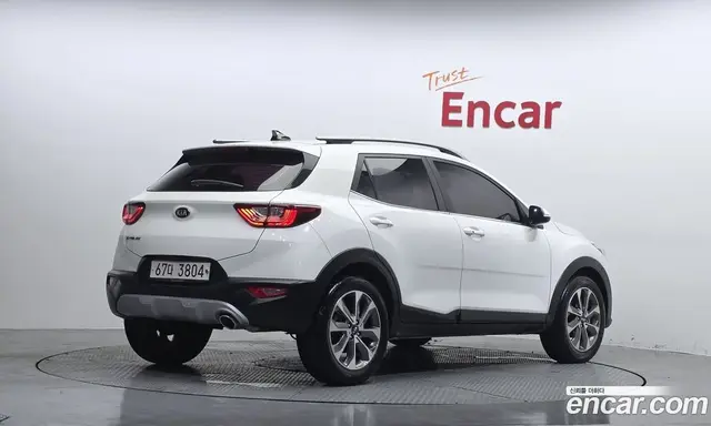 Kia Stonic 2019 1.4 автомат (гидро), миниатюра 2