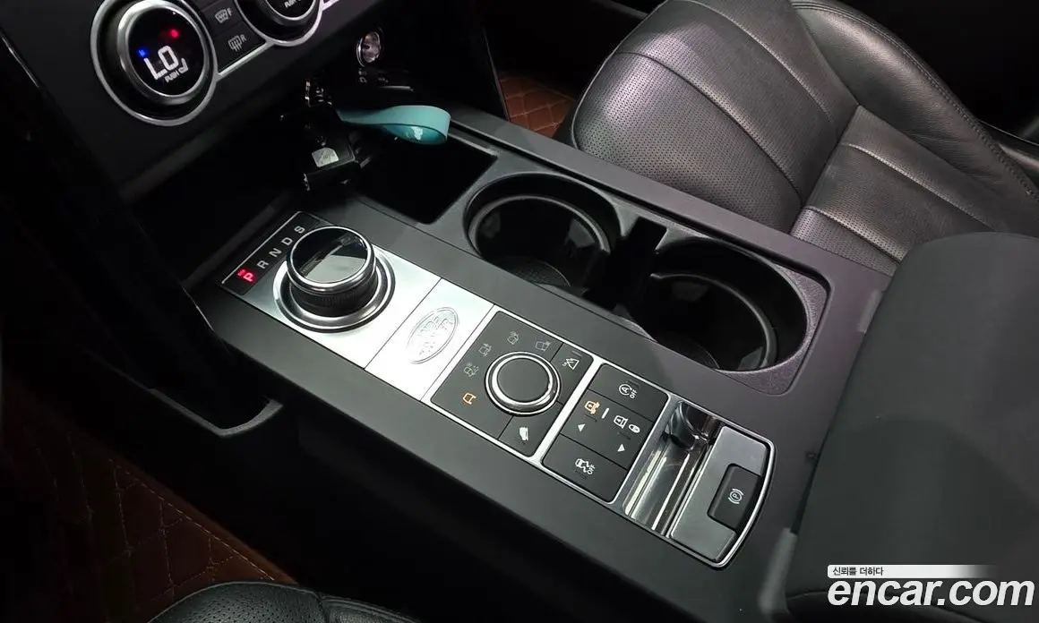 Land Rover Discovery 2019 3.0 автомат (гидро), фото 12