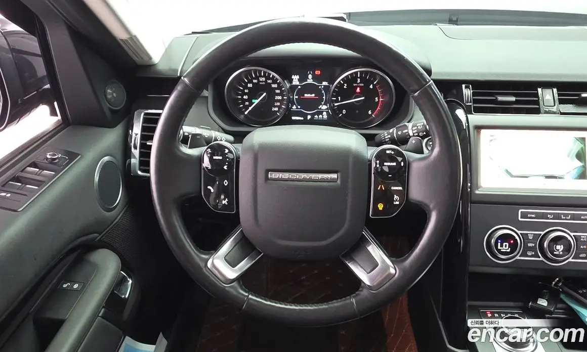 Land Rover Discovery 2019 3.0 автомат (гидро), фото 19