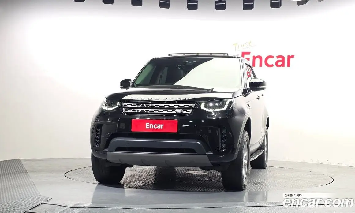 Land Rover Discovery 2019 3.0 автомат (гидро), фото 3