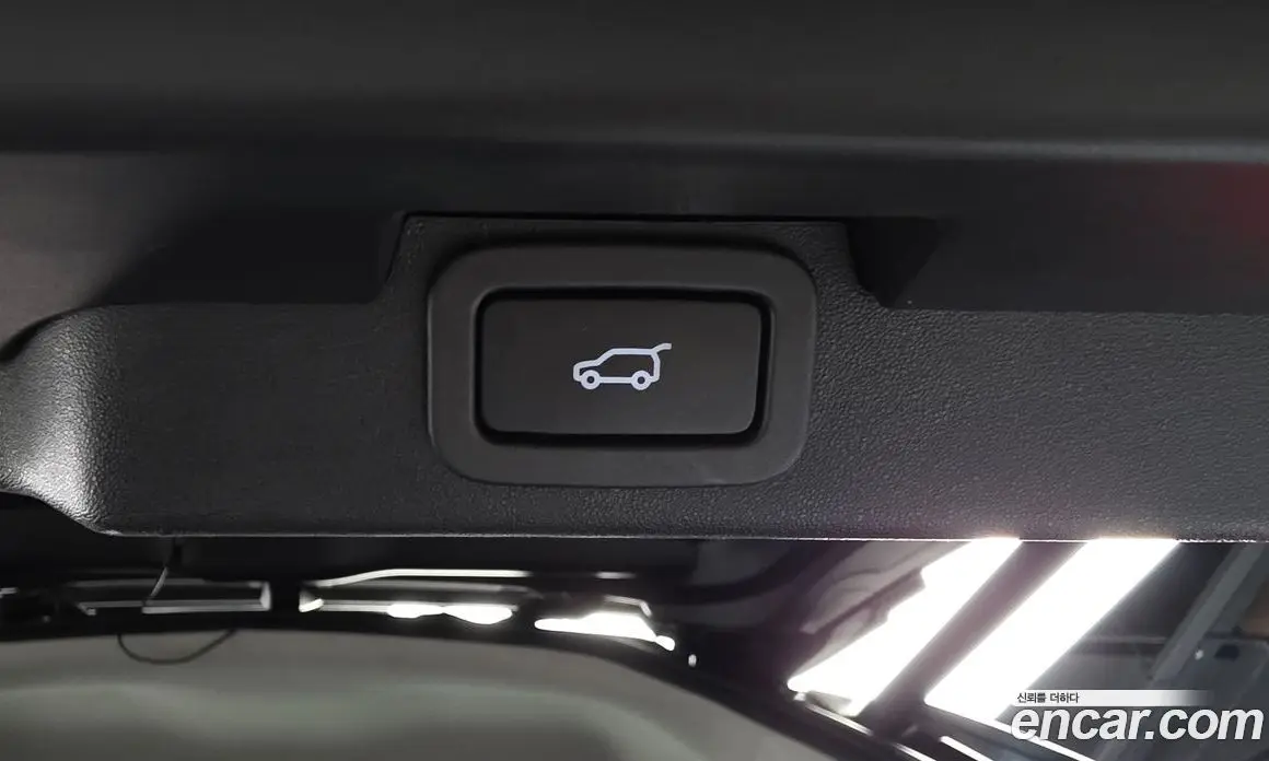 Land Rover Discovery 2019 3.0 автомат (гидро), фото 27