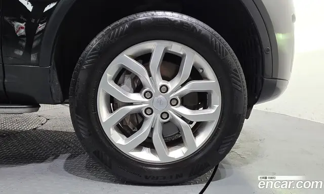 Land Rover Discovery 2019 3.0 автомат (гидро), миниатюра 5