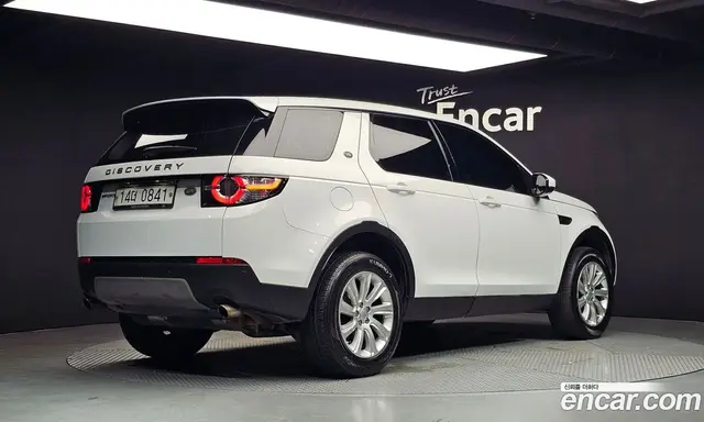 Land Rover Discovery Sport 2015 2.0 автомат (гидро), миниатюра 2