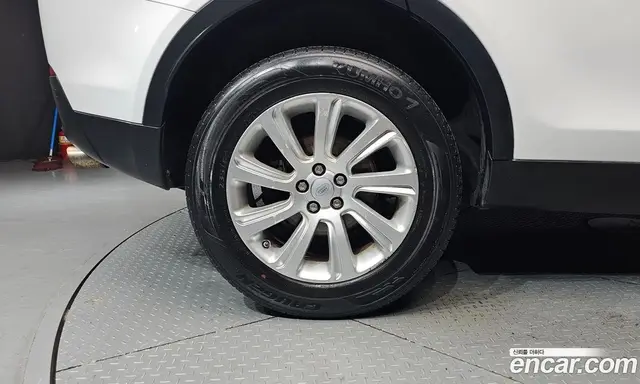 Land Rover Discovery Sport 2015 2.0 автомат (гидро), миниатюра 5