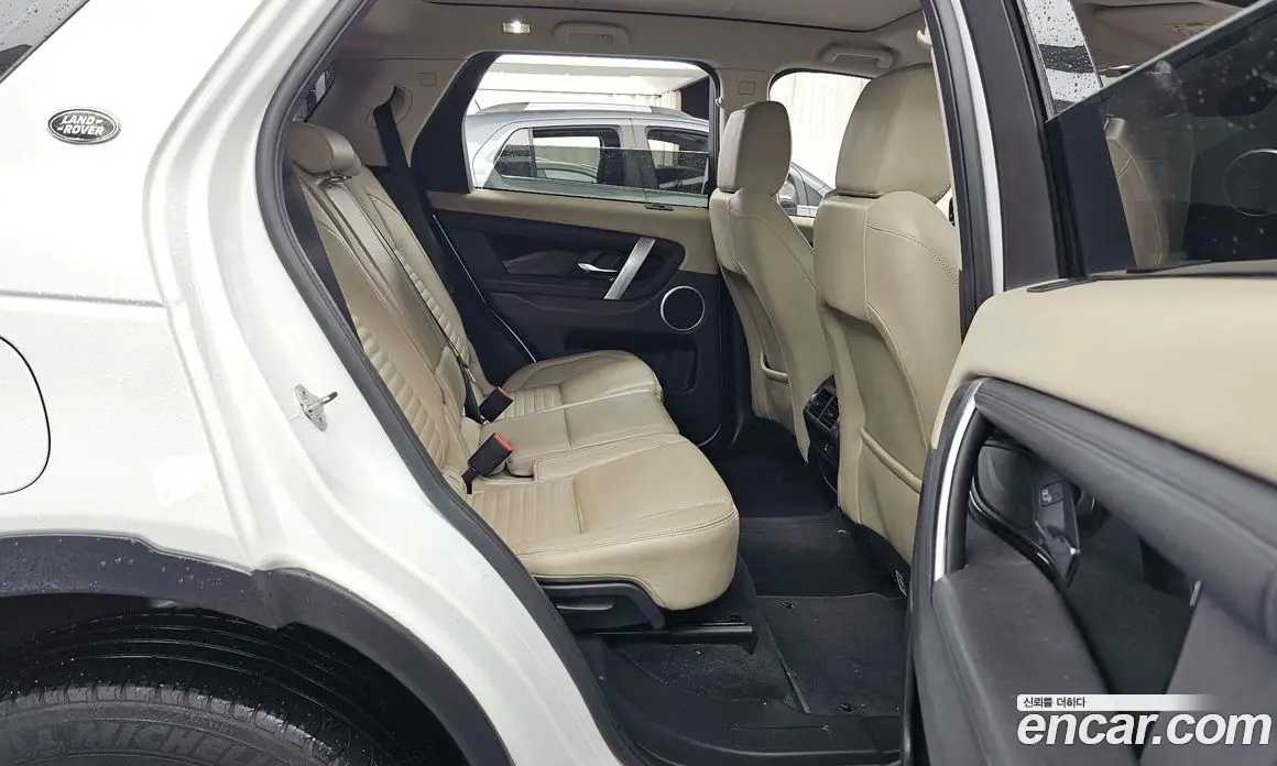 Land Rover Discovery Sport 2021 2.0 автомат (гидро), фото 18